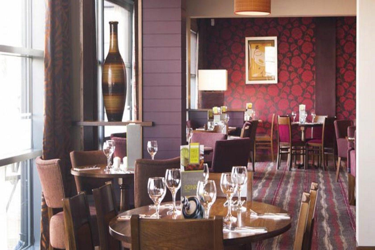 Premier Inn Edinburgh Park 外观 照片